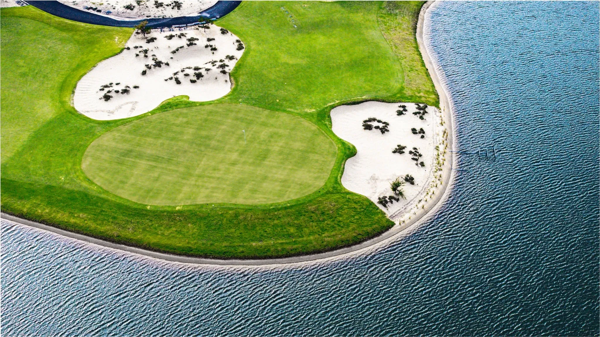 Blue Diamond Golf Links